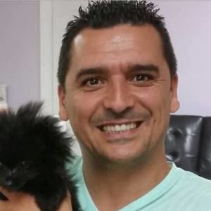 Meet your Posher, Shay